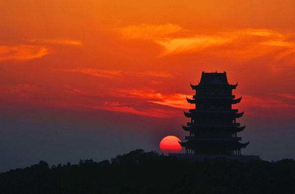 可结合站内栏目与相关篇目一并浏览
