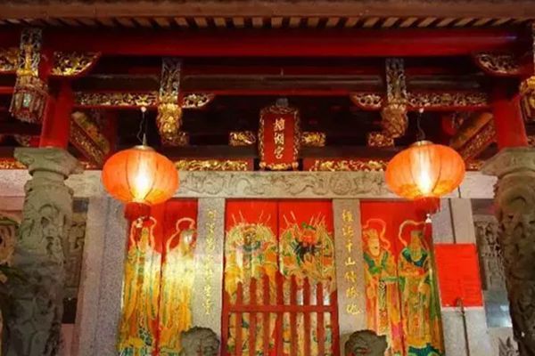 可结合站内栏目与相关篇目一并浏览