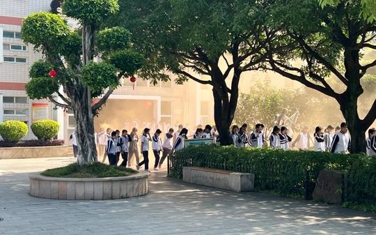 闽江5分彩app官方版平台介绍附属中