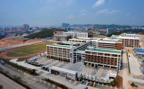 深圳科学高中在深圳的排名第几_属于5